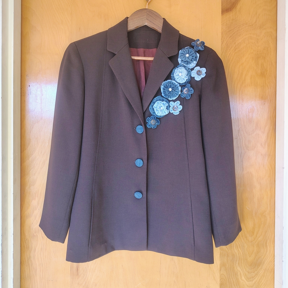 Elegant Brown Jacket with Blue Floral Accents